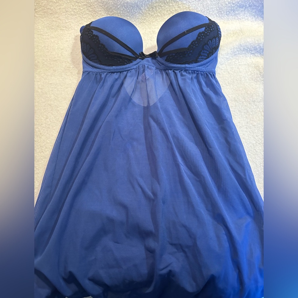 La Vie en Rose babydoll, size x small. Still in great condition.